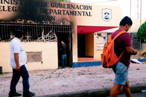 Gene Sharp y su teoría del “golpe suave”