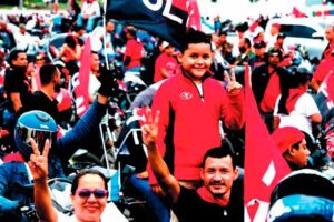 Pueblo-Presidente celebra jubiloso el 46/19 de la RPS