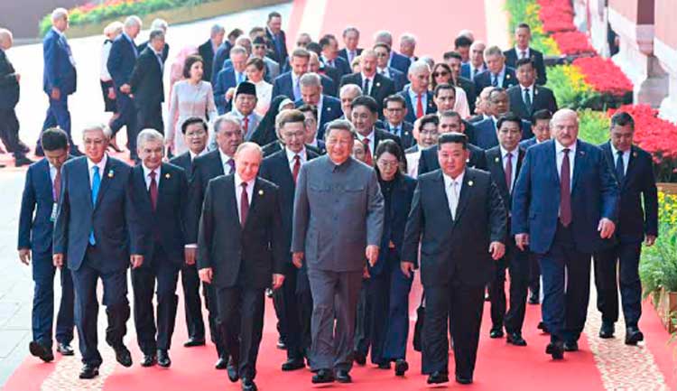 China celebró un importante acto el 3 de septiembre de 2025, conmemorando el 80 aniversario de la derrota del fascismo. Participaron líderes de países que hoy, una vez más, luchan contra el imperialismo y el fascismo, entre ellos el presidente de China Xi Jinping, el presidente de Rusia Vladímir Putin, el líder de la RPDC Kim Jong-un, el presidente de Irán Masoud Pezeshkian y funcionarios de otros países de Asia, África y Latinoamérica, como el presidente de Cuba Miguel Díaz-Canel y el representante nicaragüense Laureano Ortega Murillo.