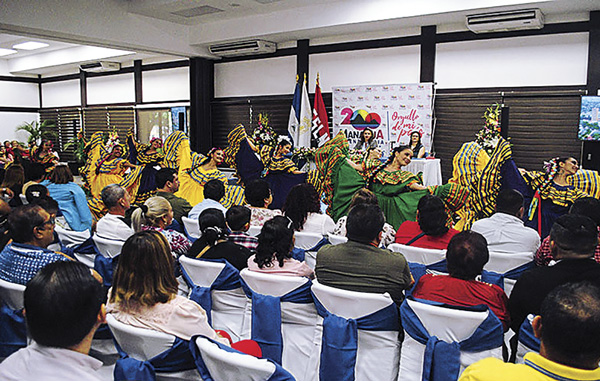 A lo grande ALMA celebra bicentenario de la capital