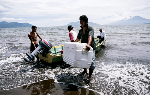 Gobierno presenta políticas y proyectos de desarrollo