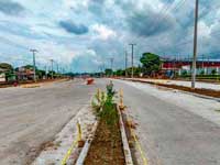 Avanza construcción de Pista Héroes y Mártires de Insurrección