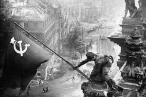Cómo la URSS y China salvaron a la humanidad