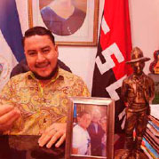 Pedro Pablo en su oficina.