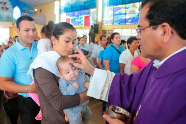 “Recuerda que eres polvo y en polvo te convertirás”