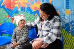 Atención gratuita y de calidad a niños con cáncer